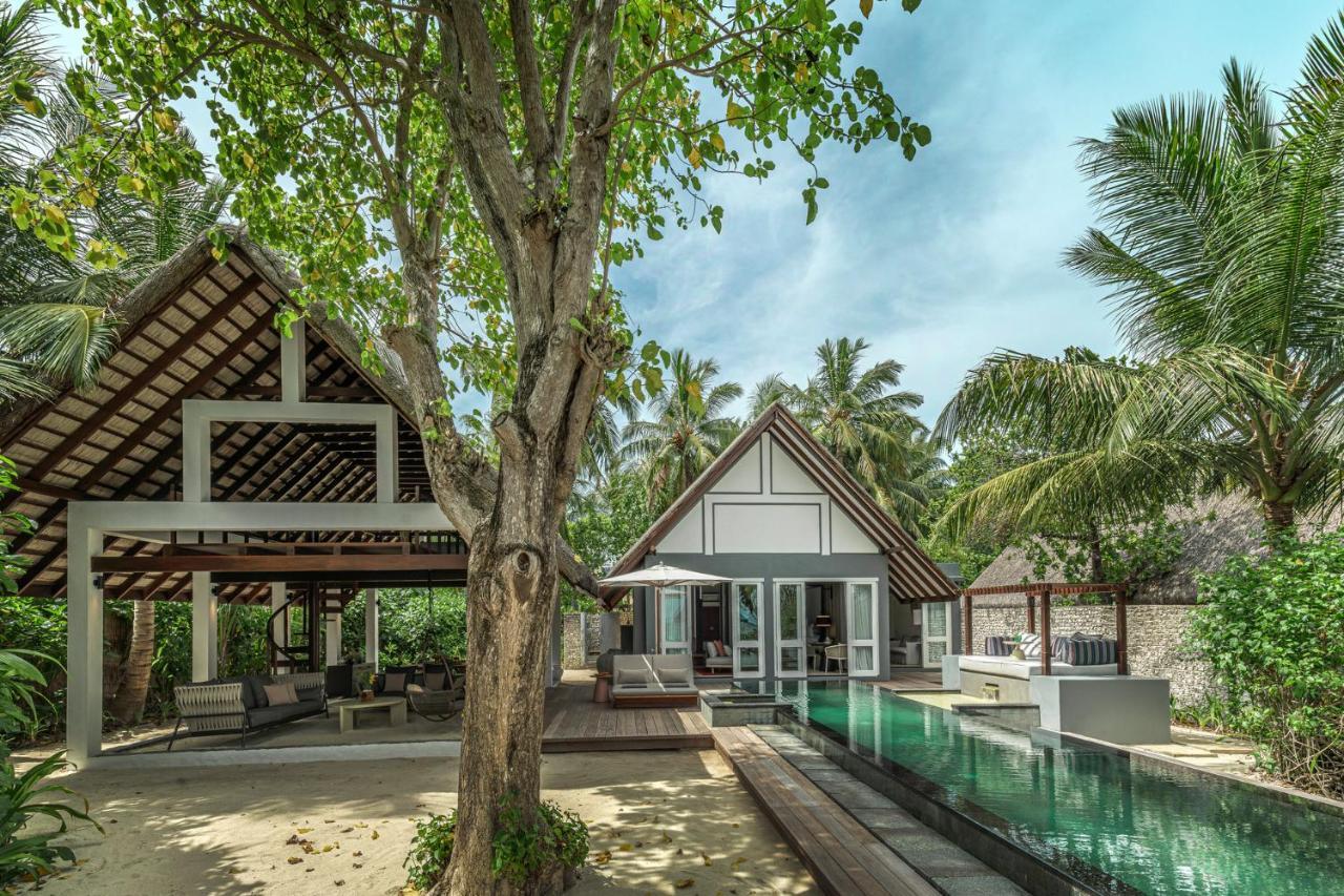 Four Seasons Resort Maldives At Landaa Giraavaru Baa Atoll Exterior photo