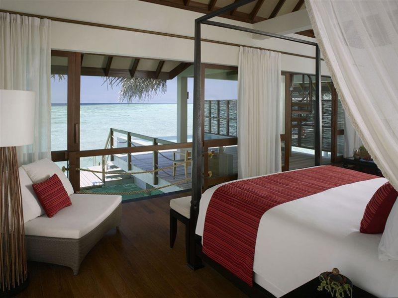 Four Seasons Resort Maldives At Landaa Giraavaru Baa Atoll Exterior photo