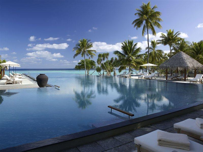 Four Seasons Resort Maldives At Landaa Giraavaru Baa Atoll Exterior photo